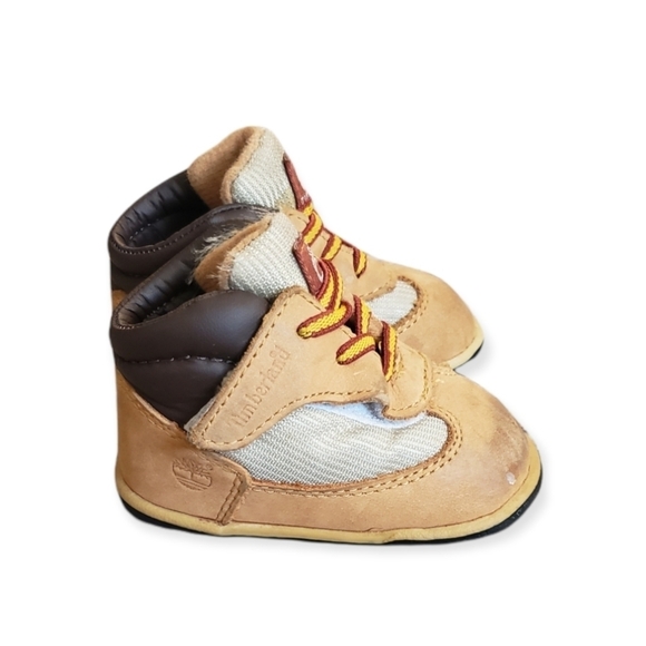 Infant Timberland Boots - Picture 3 of 6
